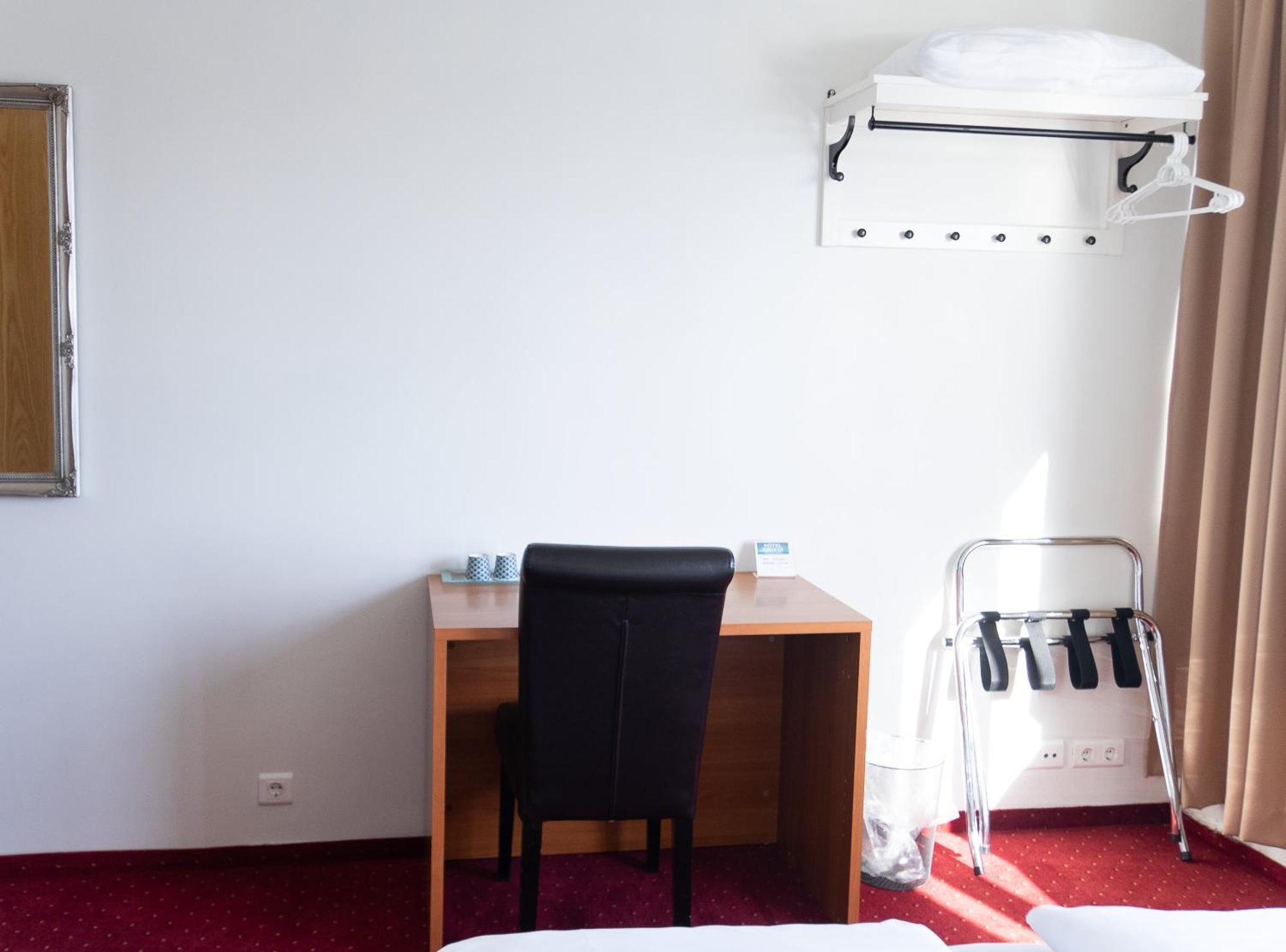 Hotel Dalvik Ngoại thất bức ảnh